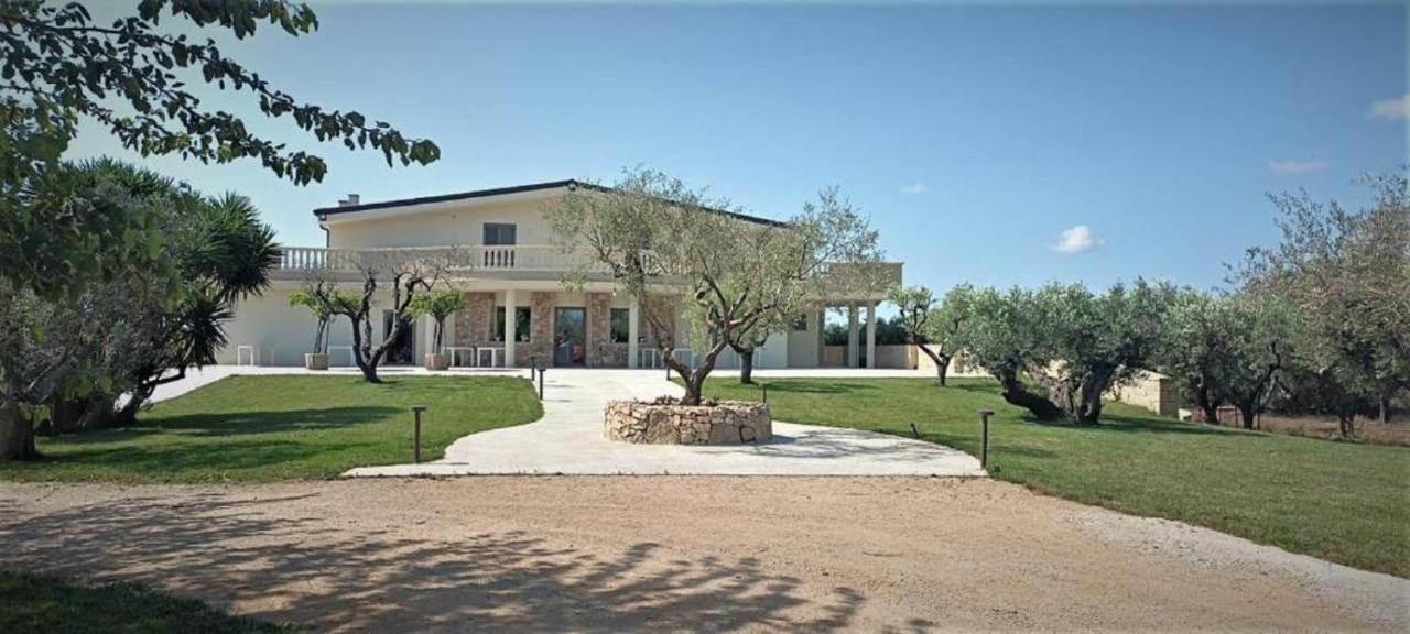 Agriturismo Cutura Agri Resort Parabita Exterior foto